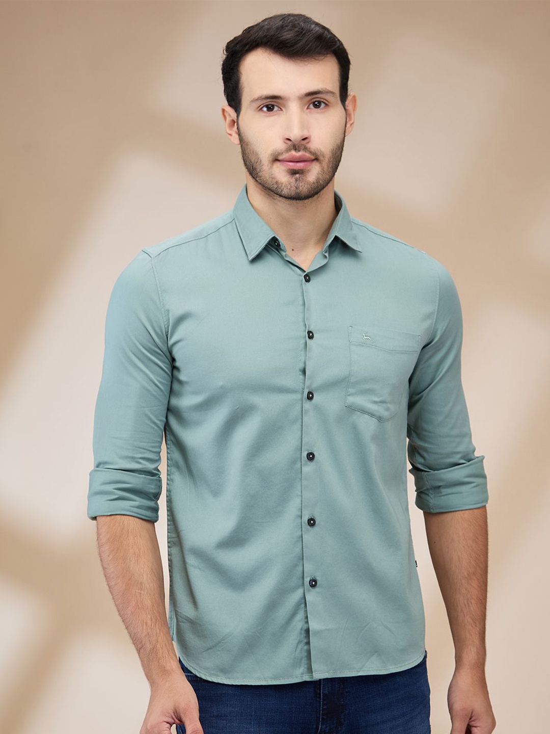 

Parx Men Spread Collar Solid Cotton Slim Fit Casual Shirt, Green