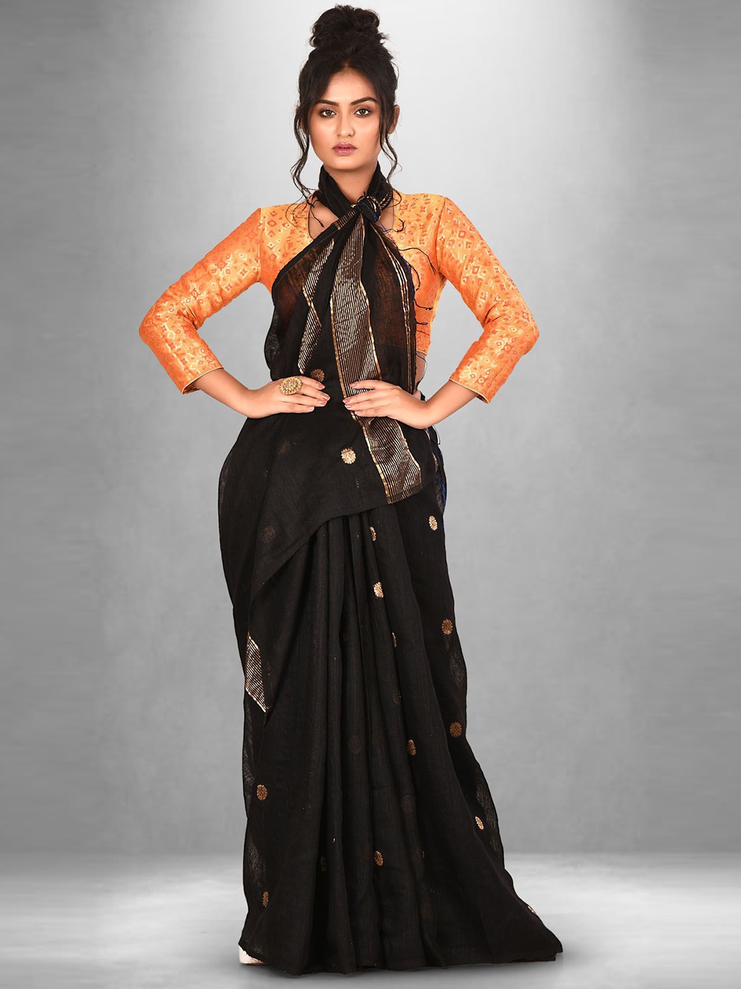 

SPRISH Woven Design Zari Pure Silk Jamdani Saree, Black