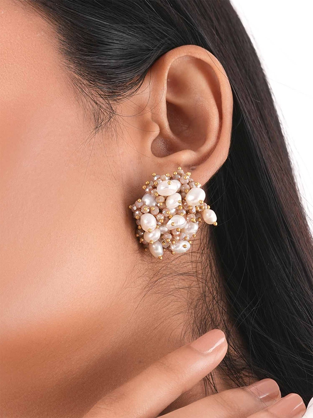 

D'oro Auburn Beaded Contemporary Studs, Beige