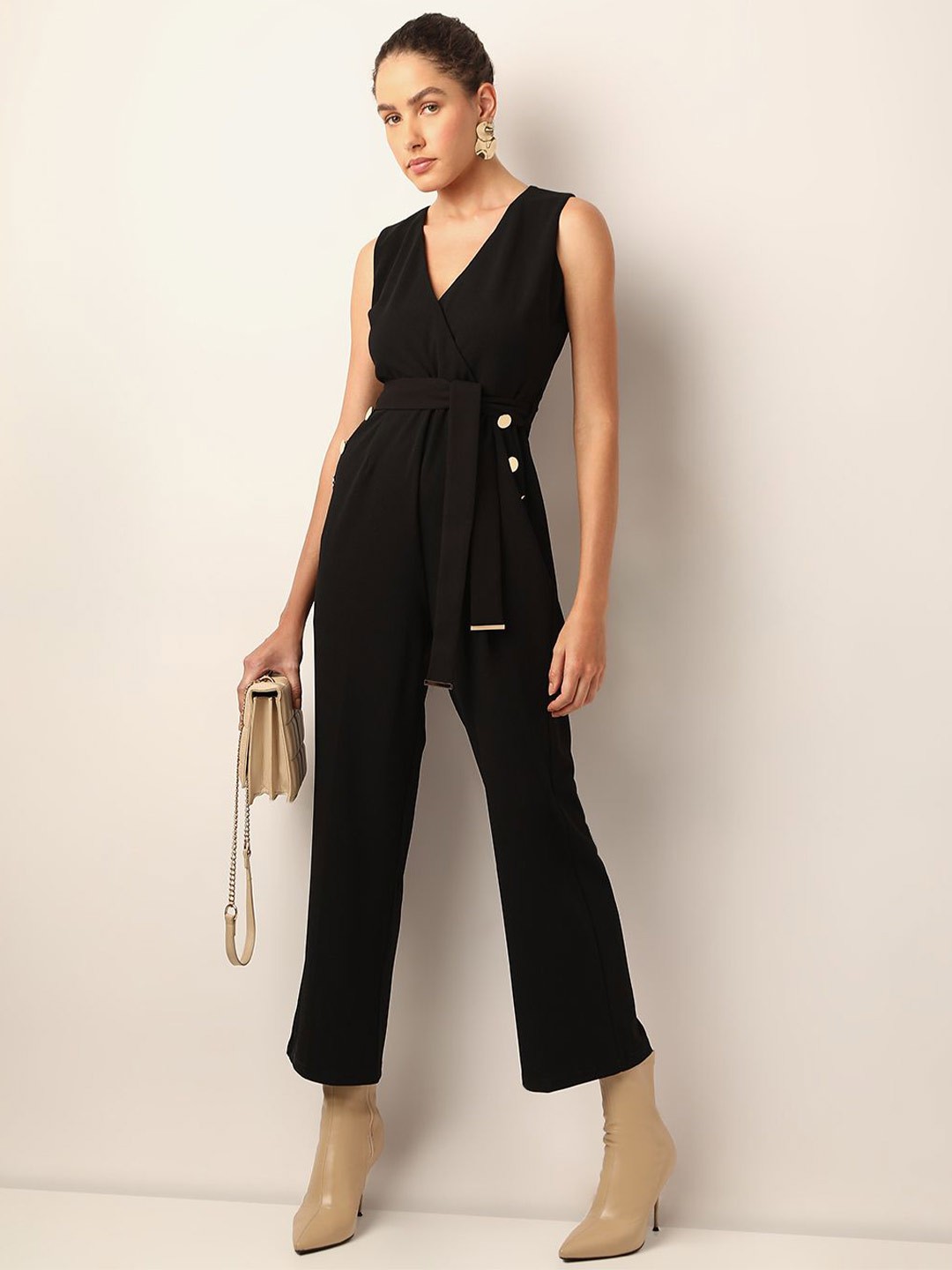 

Vero Moda Women Solid V-Neck Culotte Jumpsuit, Black