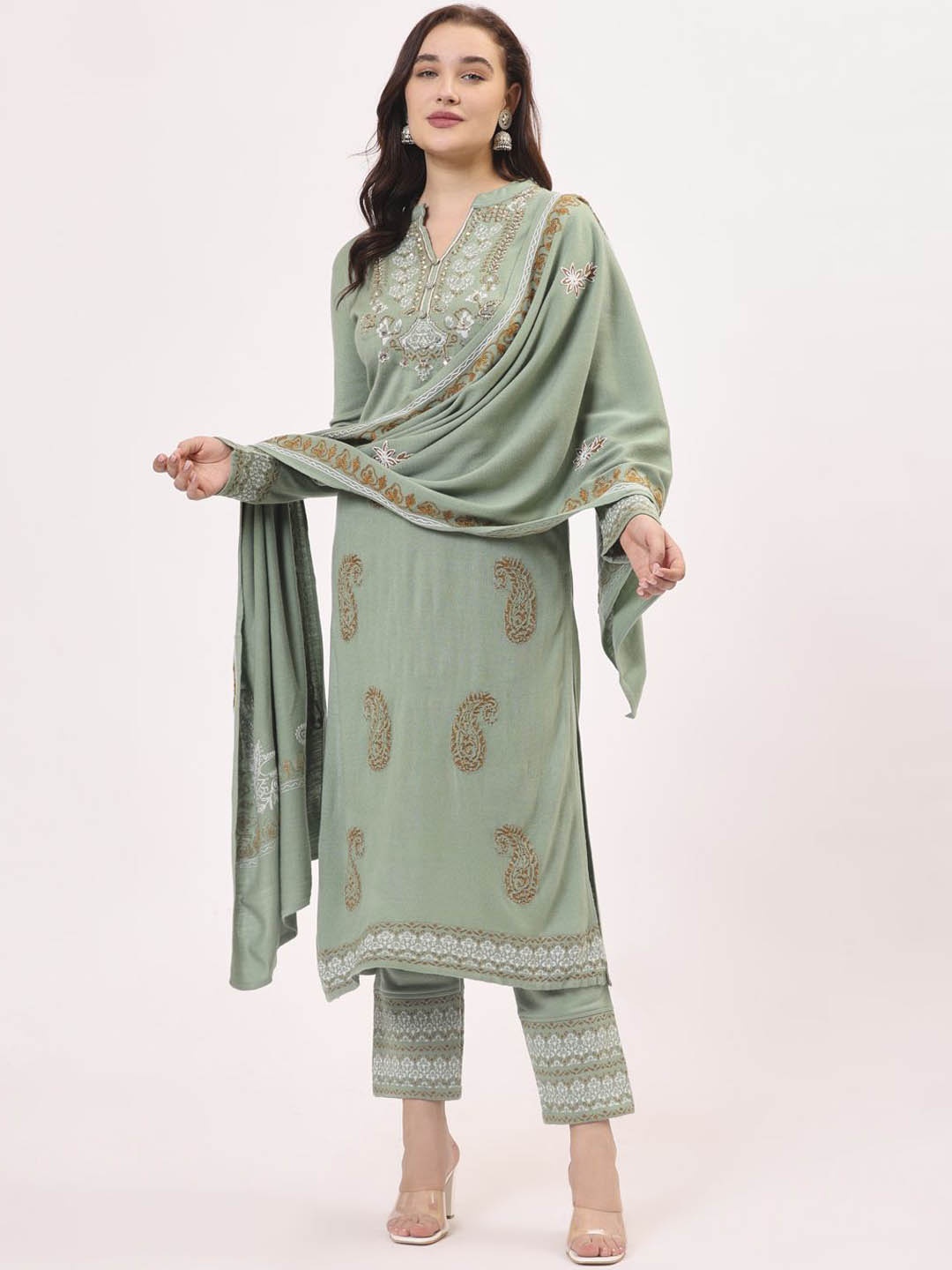 

CLAPTON Floral Embroidered Mandarin Collar Straight Kurta With Trousers & Dupatta, Olive