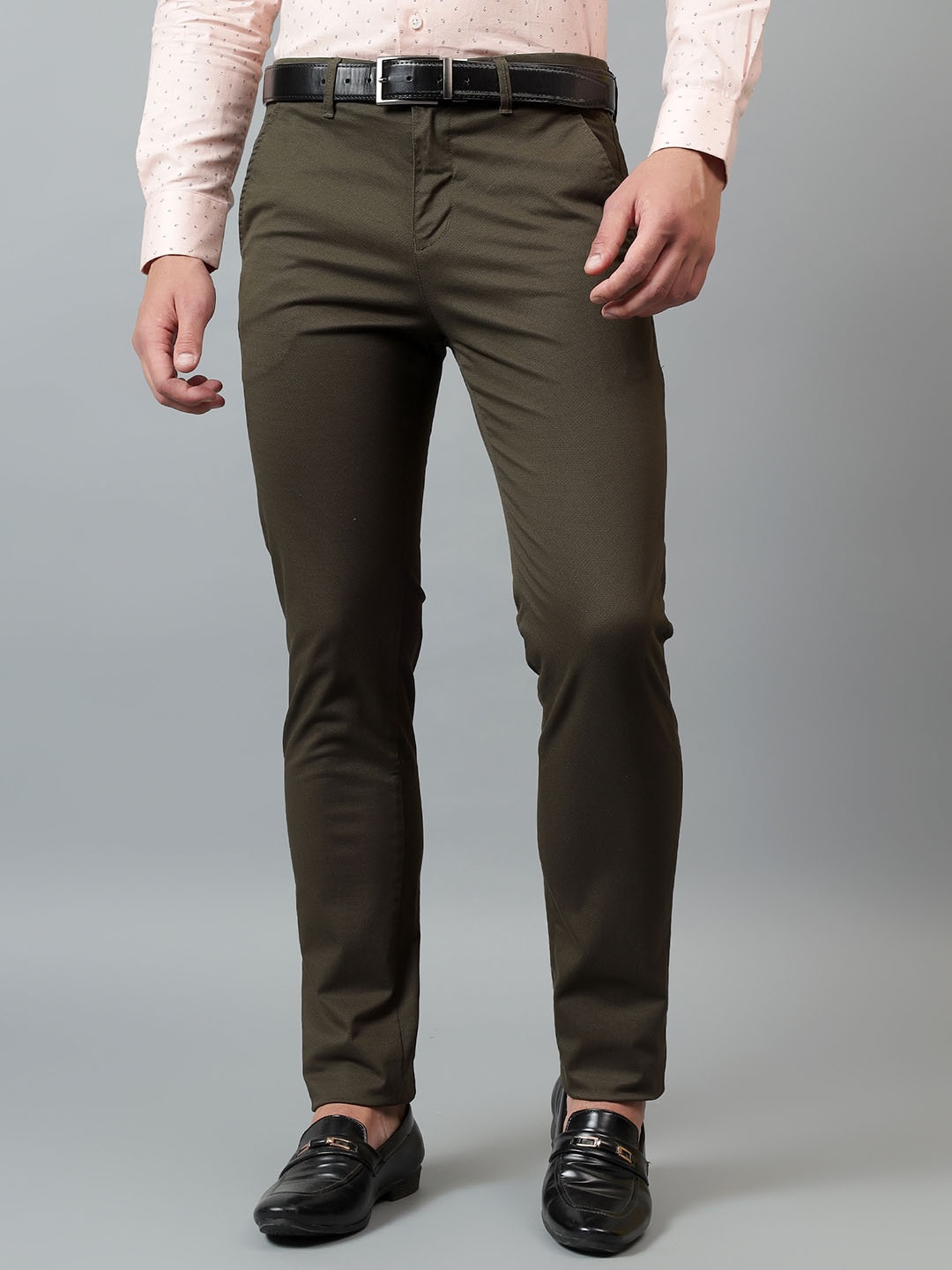 

Ostermann Men Smart Mid-Rise Cotton Trousers, Olive