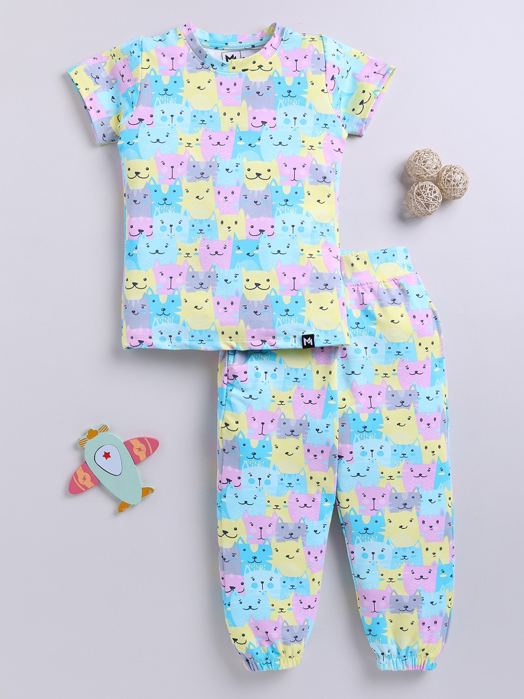 

YK X Minute Mirth Girls Printed T-shirt With Joggers, Blue