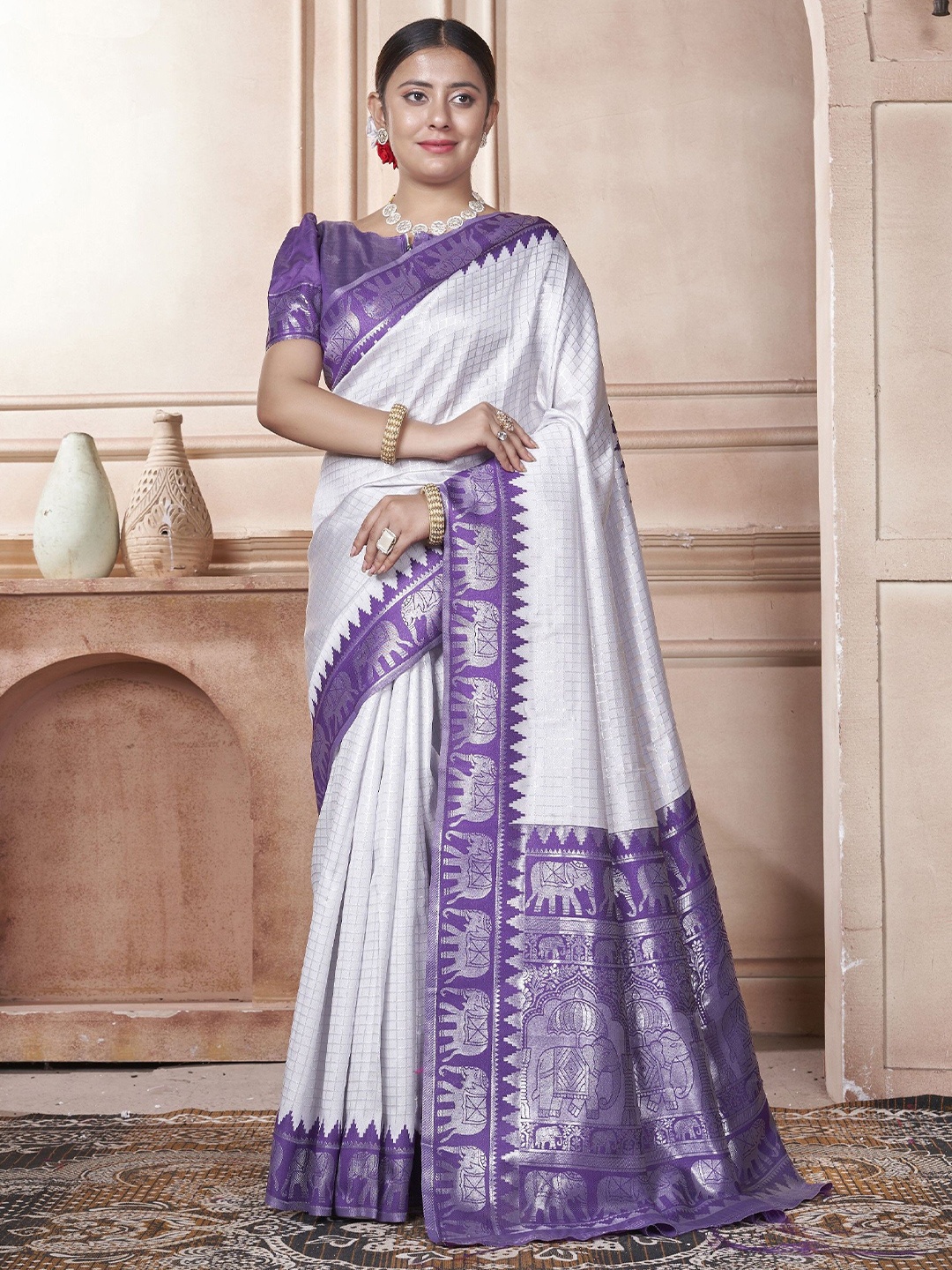 

KAYOMMI Woven Design Zari Kanjeevaram Saree, White