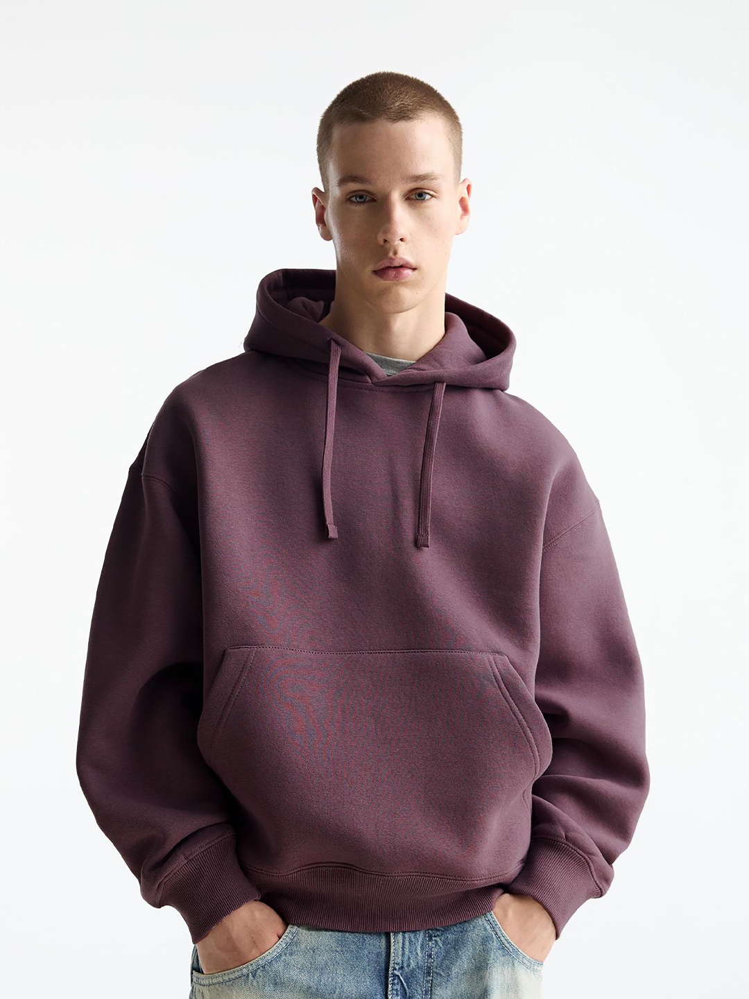 

MISCHIEF MONKEY Men Solid Hooded Pullover Sweatshirt, Purple
