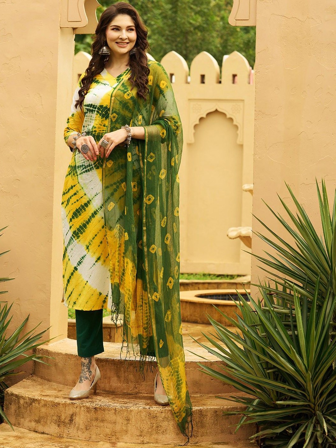 

Anni Designer Abstract Printed Straight Kurta With Trousers & Dupatta, Yellow