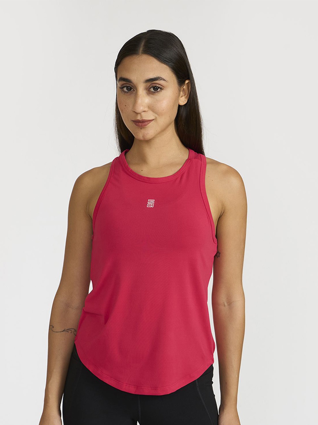 

HUNNIT Stretchable Active Wear Tank Top, Red