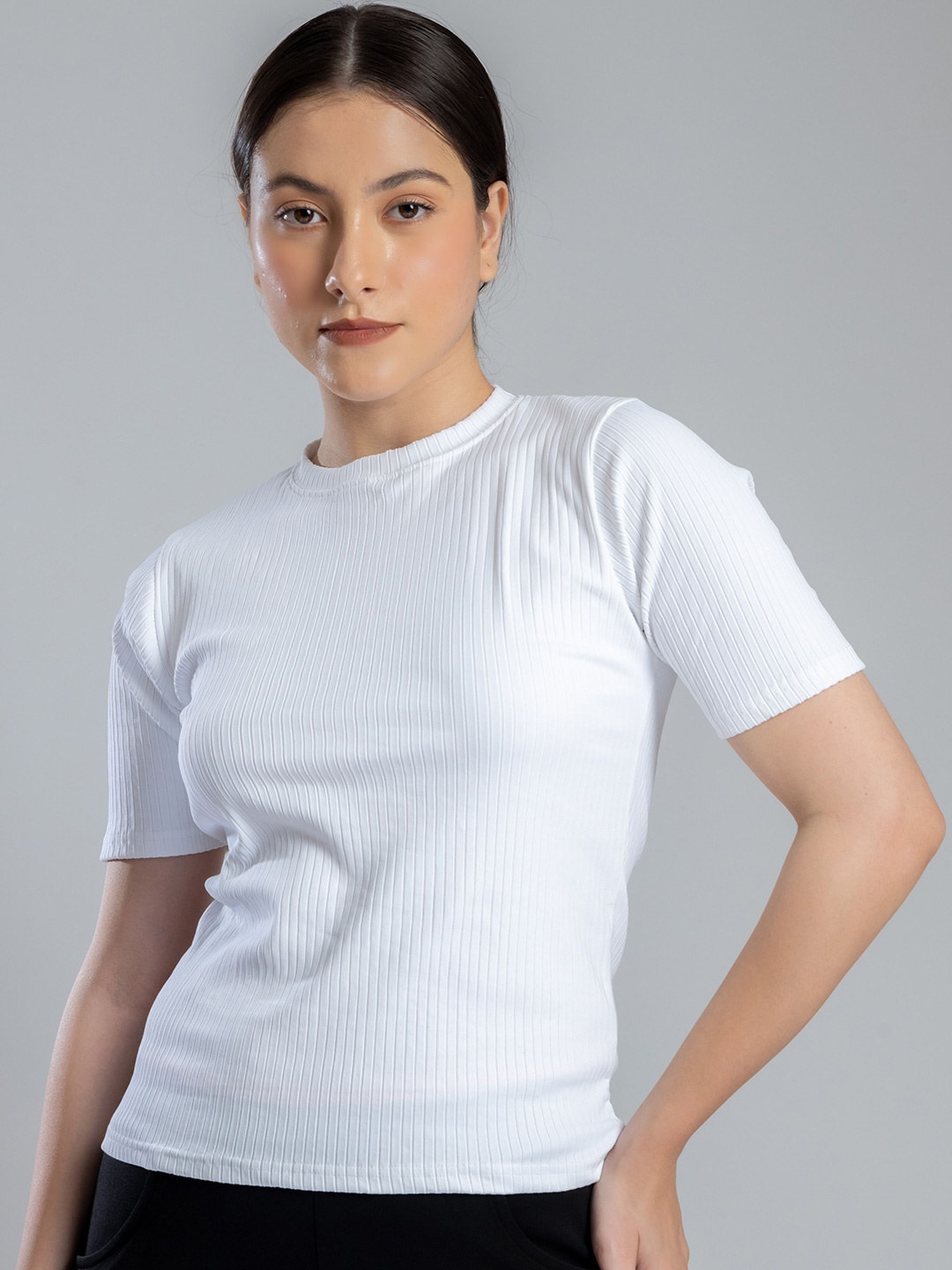 

Redamancii Women Solid Round Neck Polycotton Top, White