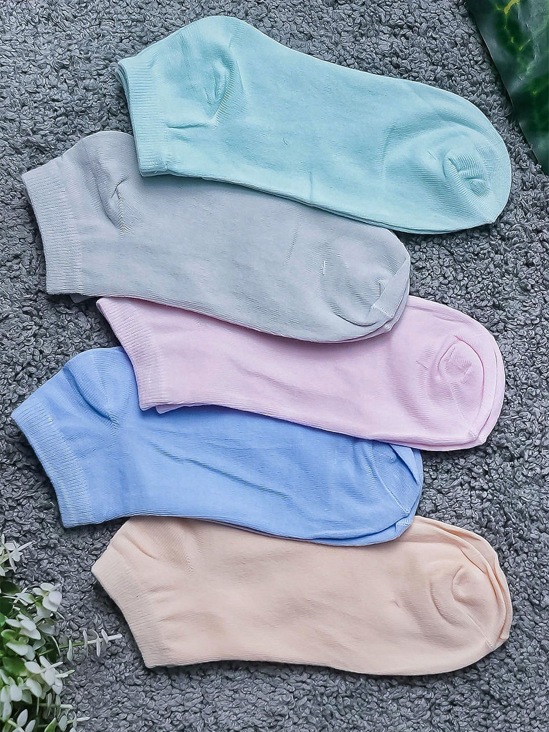 

Brauch Solid Women Pack Of 5 Assorted Cotton Ankle-Length Socks