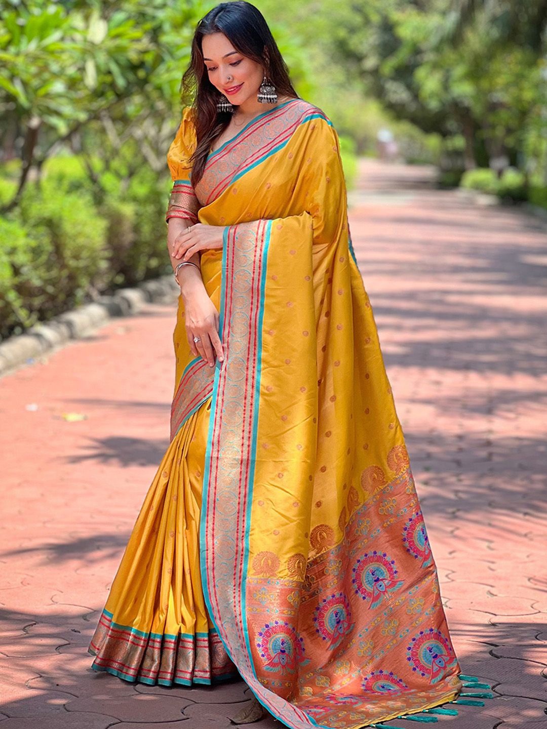 

Ishin Woven Design Zari Paithani Saree, Yellow