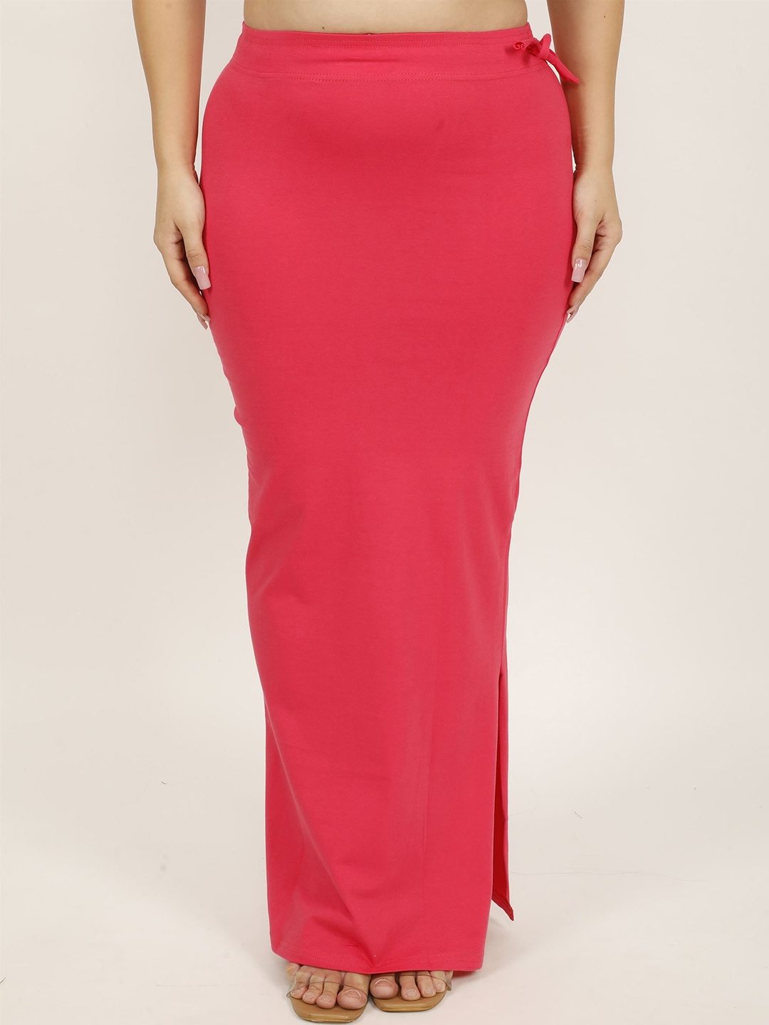

DUNBERRY LONDON Luxe Premium Plus Size Cotton Lycra Seamless Design Saree Shapewear, Red
