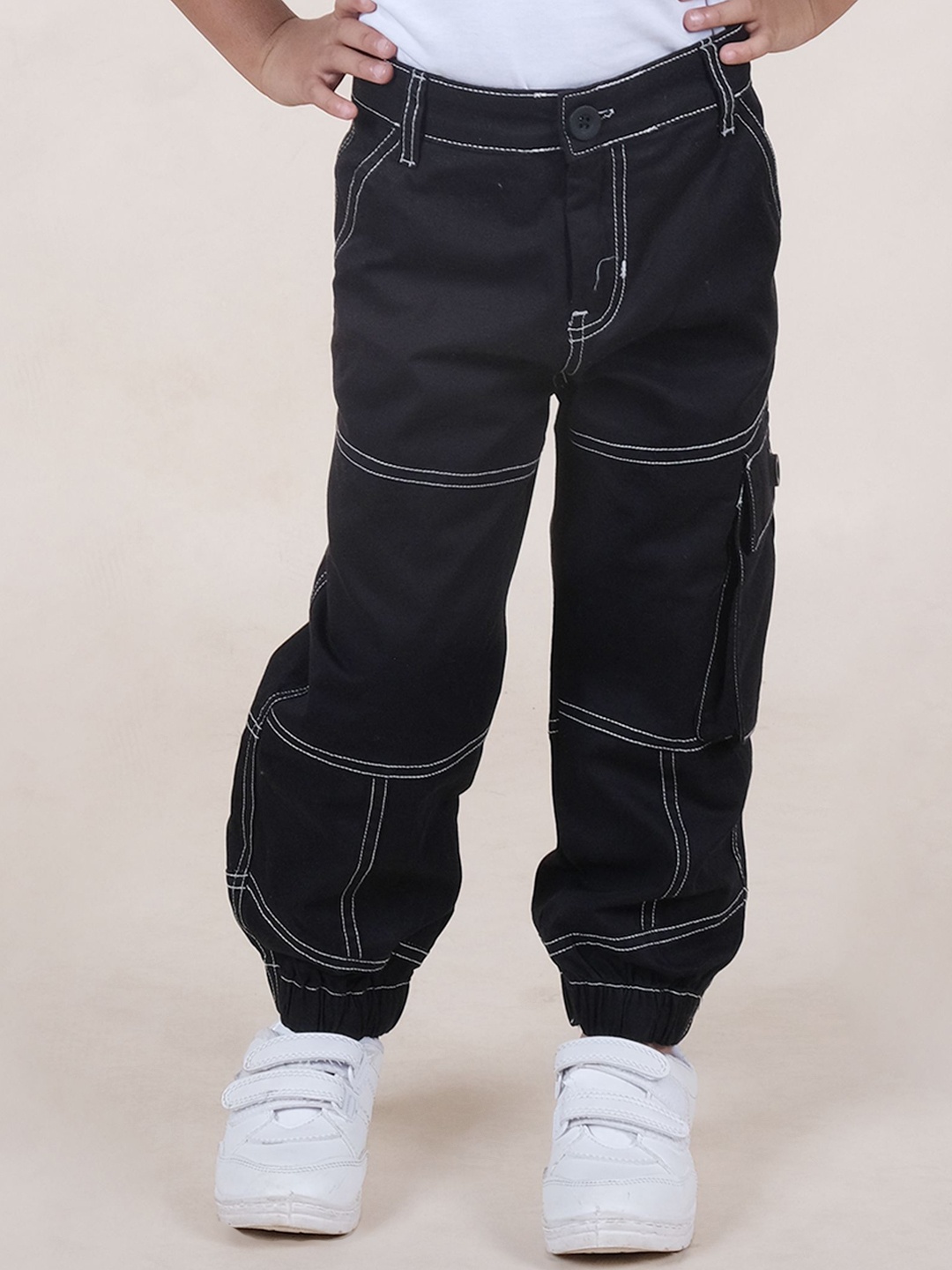 

KiddoPanti Boys Smart Cargos Trousers, Black