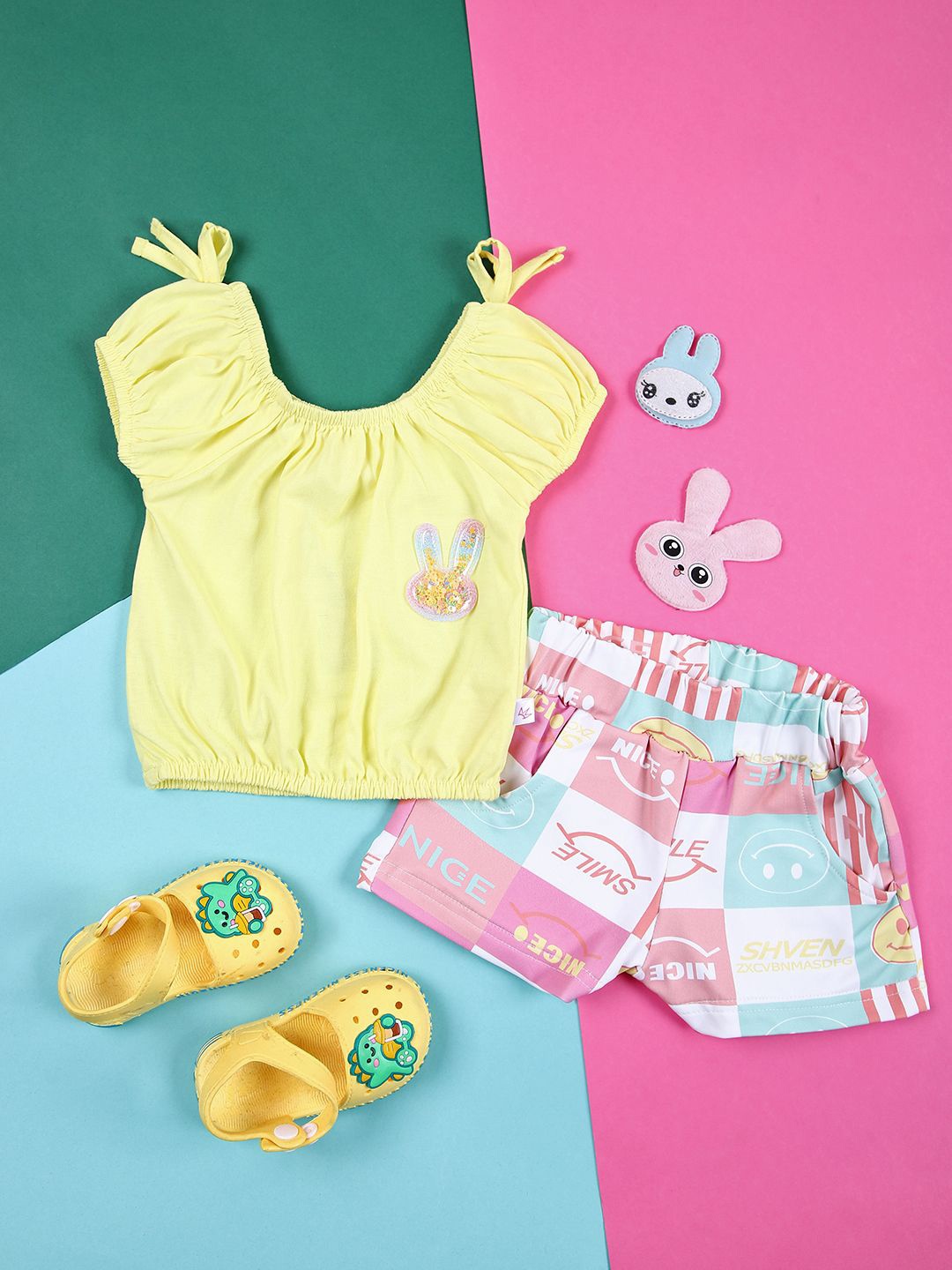 

V-Mart Girls Printed Pure Cotton T-shirt with Shorts, Yellow