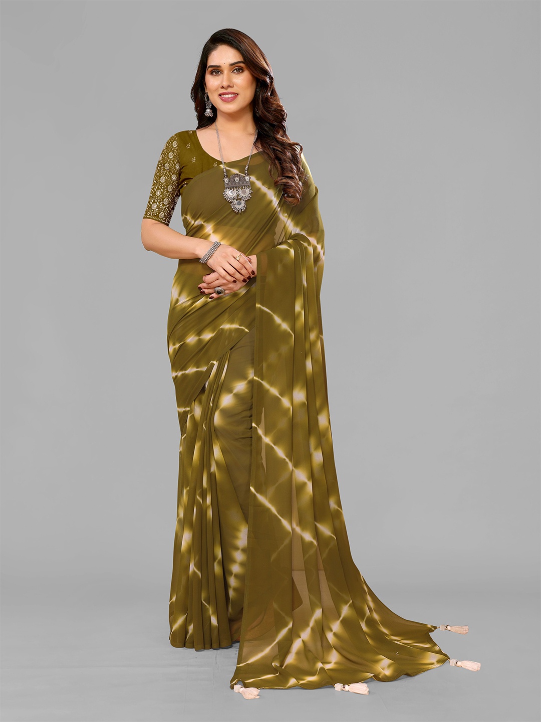 

saretramall Leheriya Printed Pure Georgette Leheriya Saree, Green