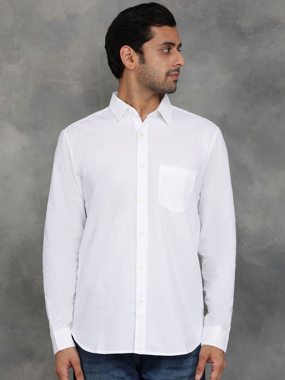 

JADE BLUE Men Spread Collar Solid Cotton Slim Fit Casual Shirt, White