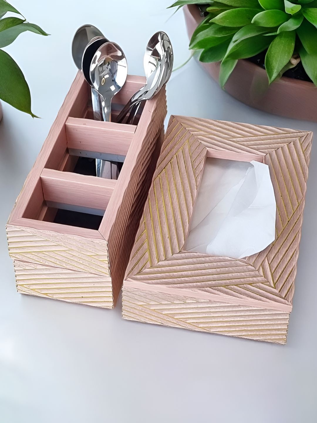 

Art Street Set of 2 Pink Printed Facial Tissue Box & Cultery Holder