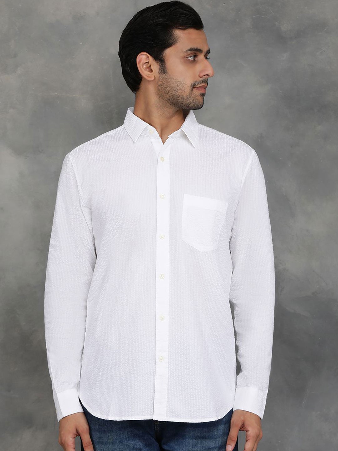 

JADE BLUE Men Spread Collar Solid Cotton Slim Fit Casual Shirt, White