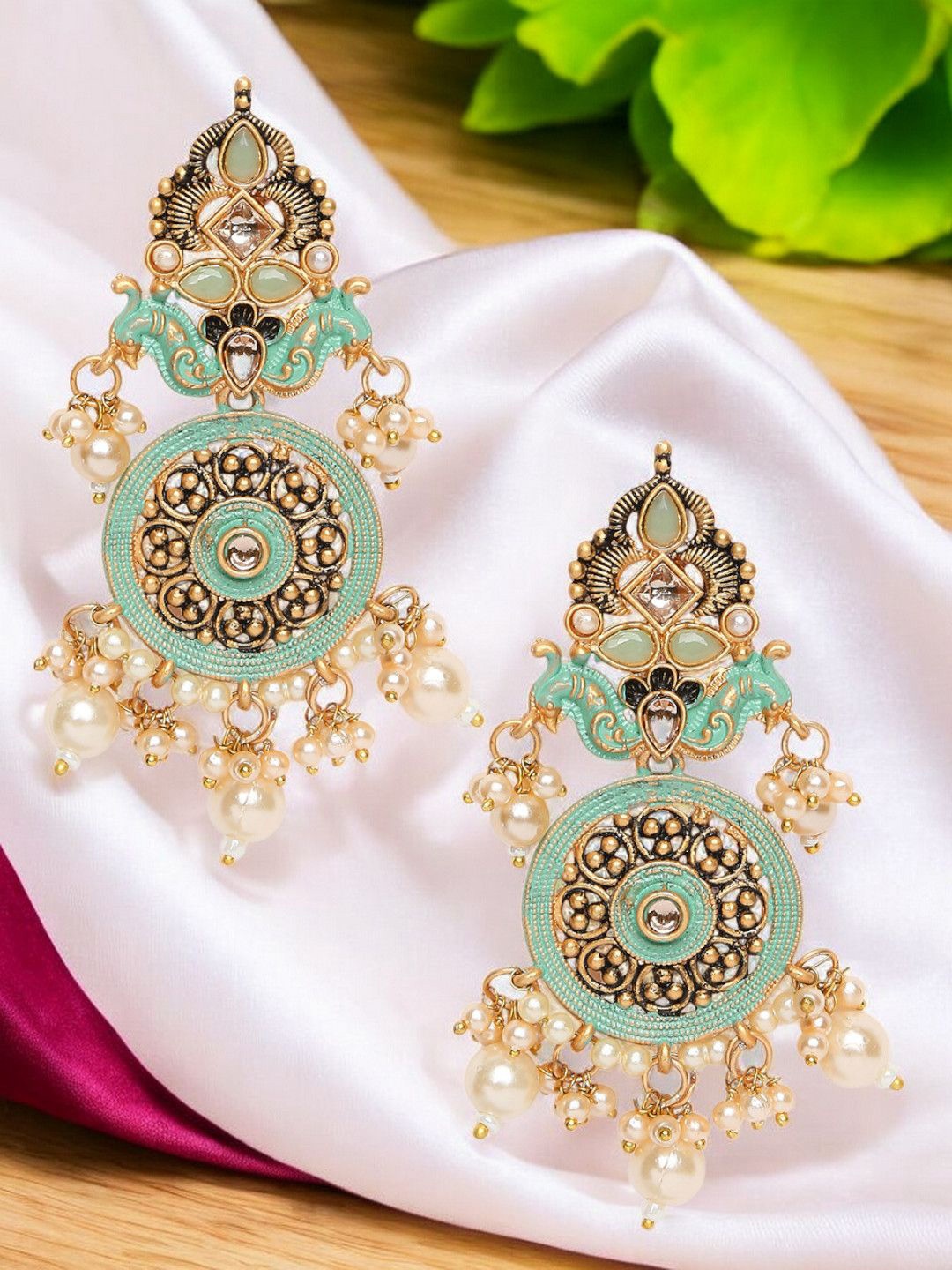 

OOMPH Floral Kundan & Pearls Studded Enamelled Meenakari Drop Earrings, Green