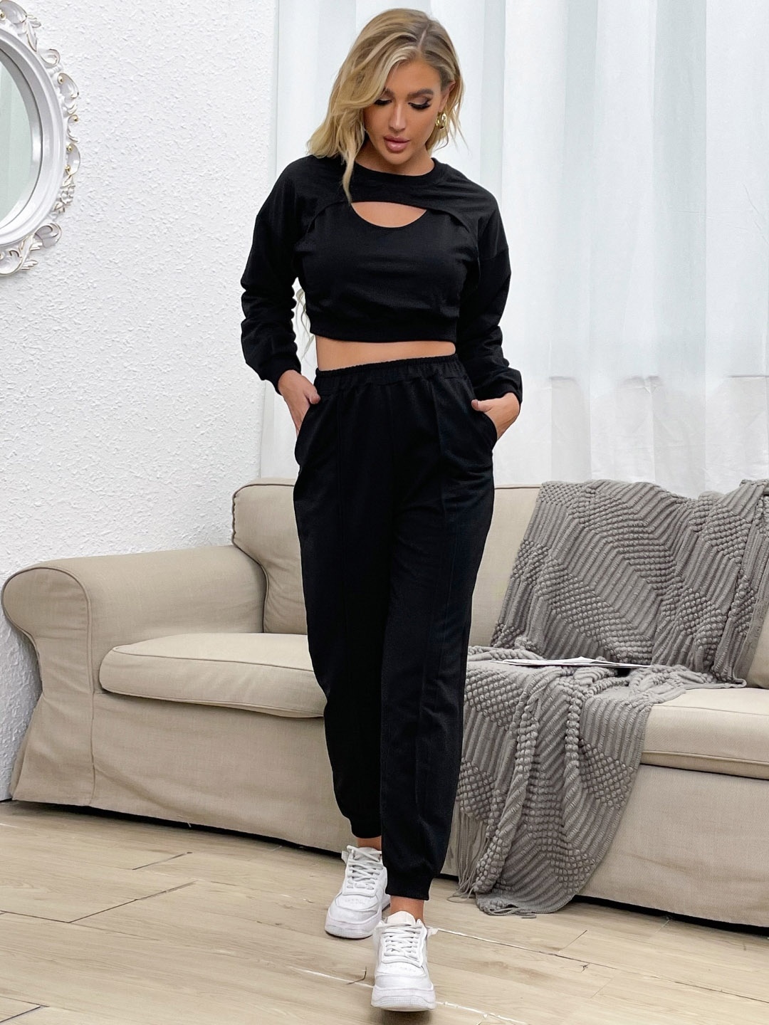 

KPOP Round Neck Top With Joggers, Black