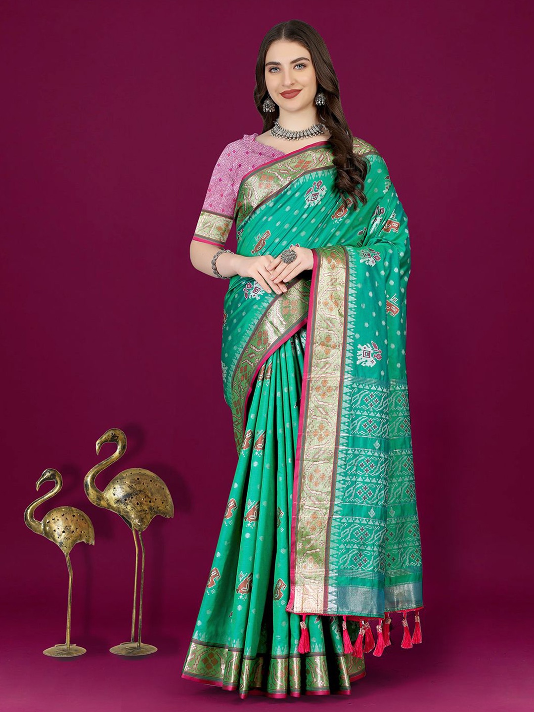 

NIWAA Woven Design Zari Pure Silk Kanjeevaram Saree, Turquoise blue