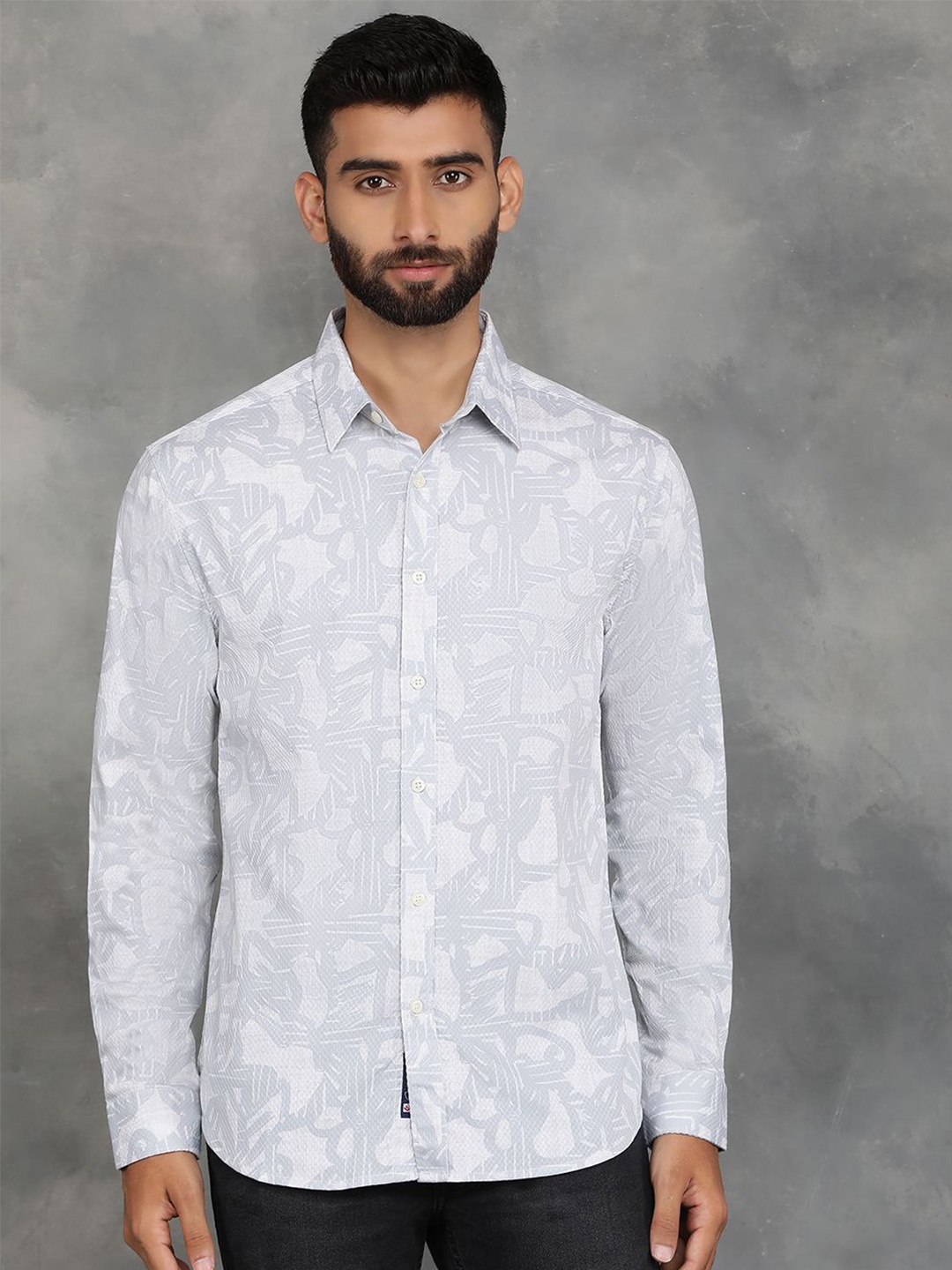 

Greenfibre Men Spread Collar Abstract Printed Cotton Slim Fit Casual Shirt, Grey