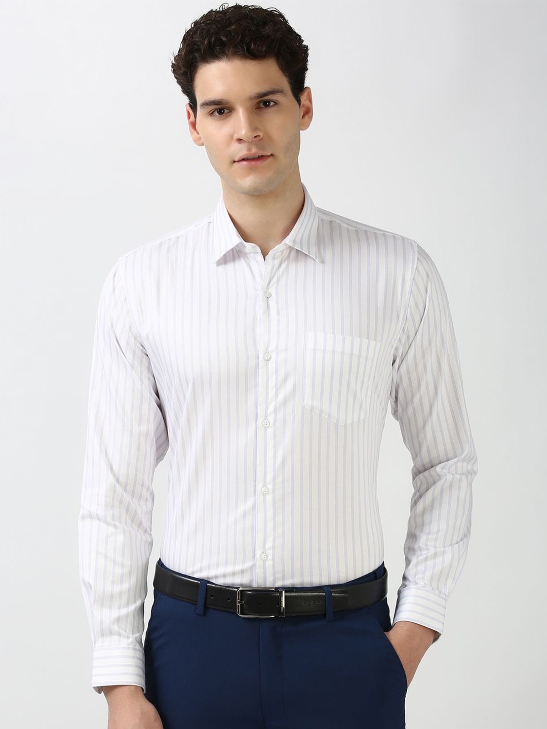 

Peter England Men Spread Collar Vertical Striped Cotton Formal Shirt, White