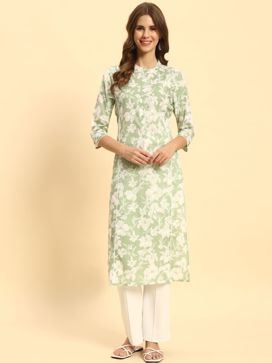 

Sa Rasa Floral Printed Pure Cotton Straight Kurta, Olive