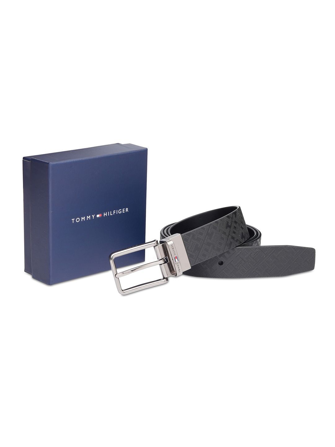 

Tommy Hilfiger Men Textured Leather Reversible Formal Belt, Black