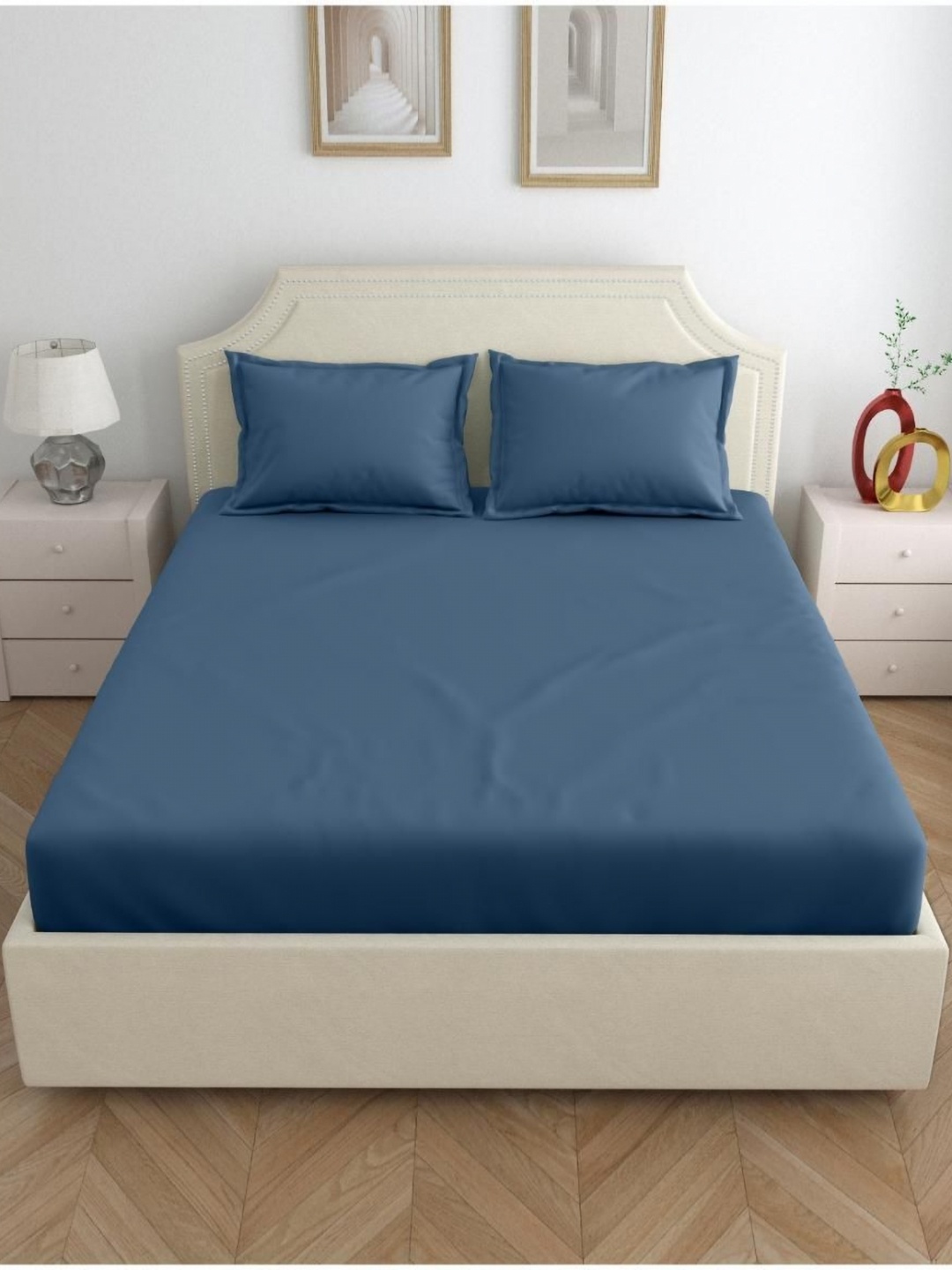 

Block Print Story Blue 300 TC King Bedsheet with 2 Pillow Covers