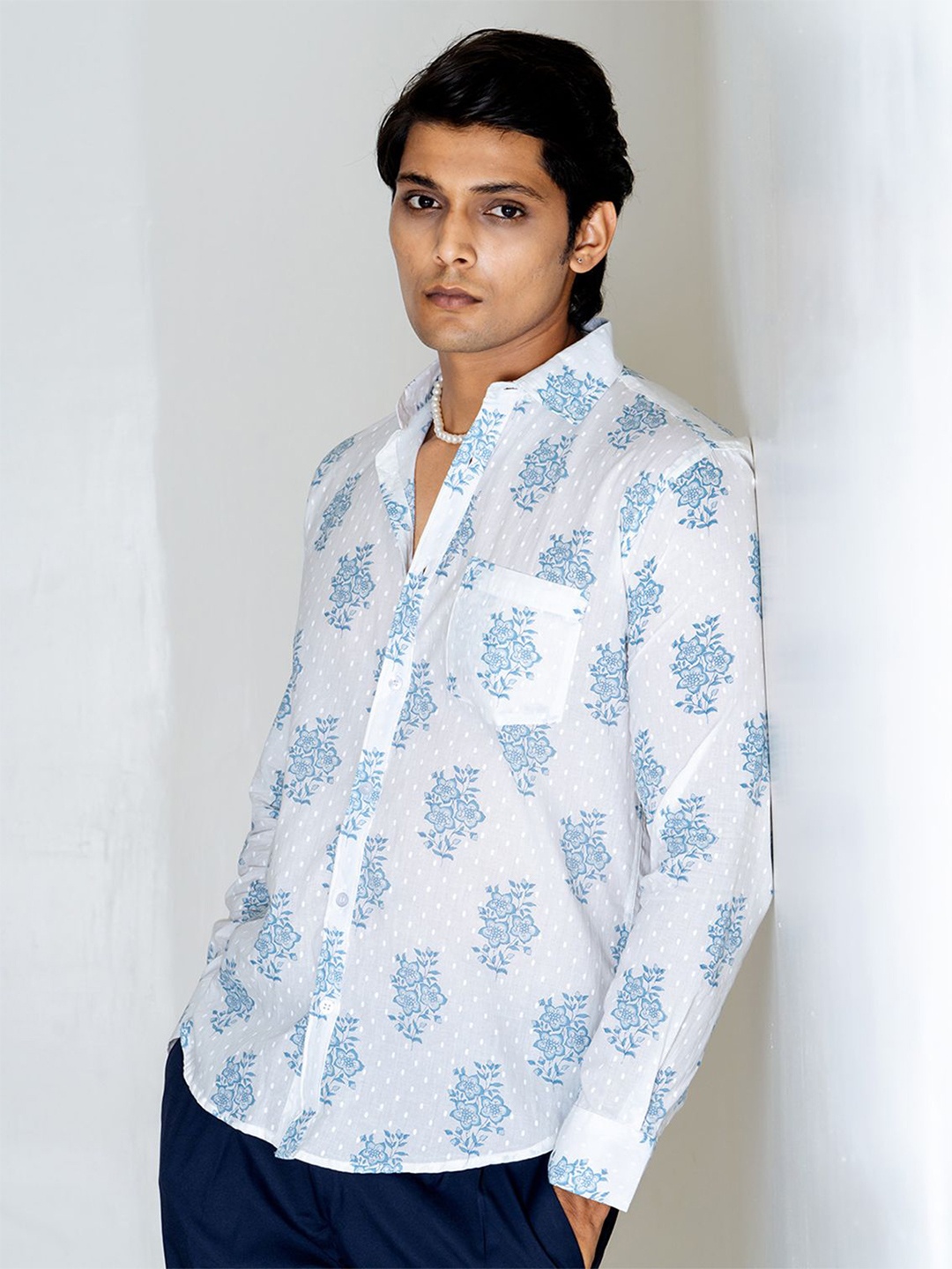

Tistabene Men Comfort Spread Collar Floral Printed Cotton Casual Shirt, White
