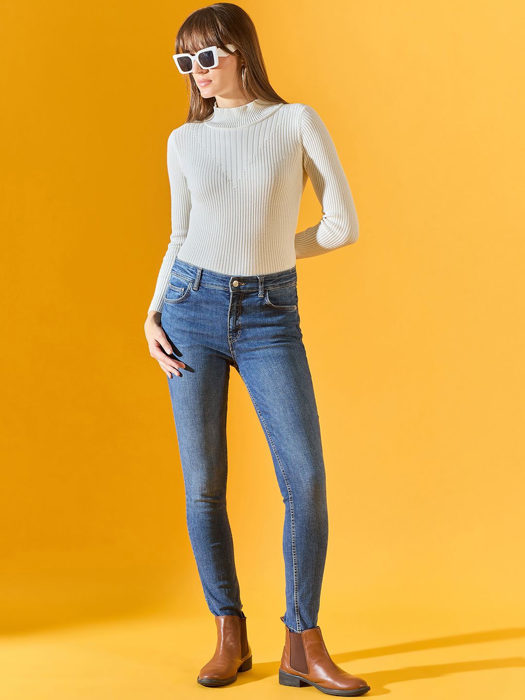 

98 Degree North Women Ribbed Pullover, White