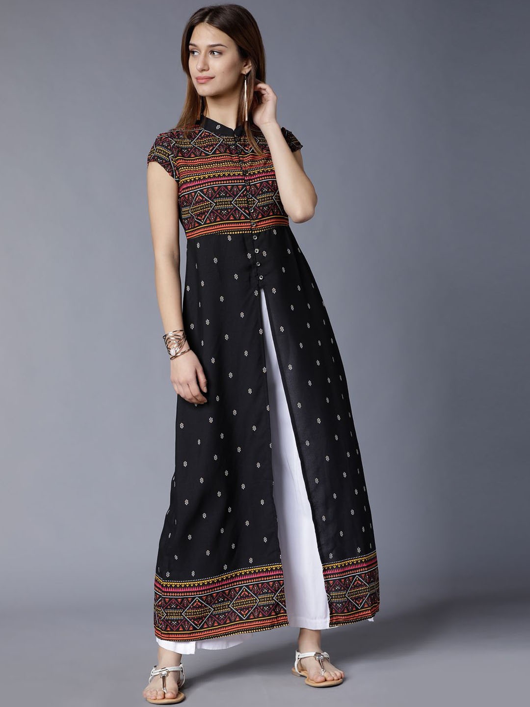 

Vishudh Navy Blue Ethnic Motifs Printed A-Line Kurta