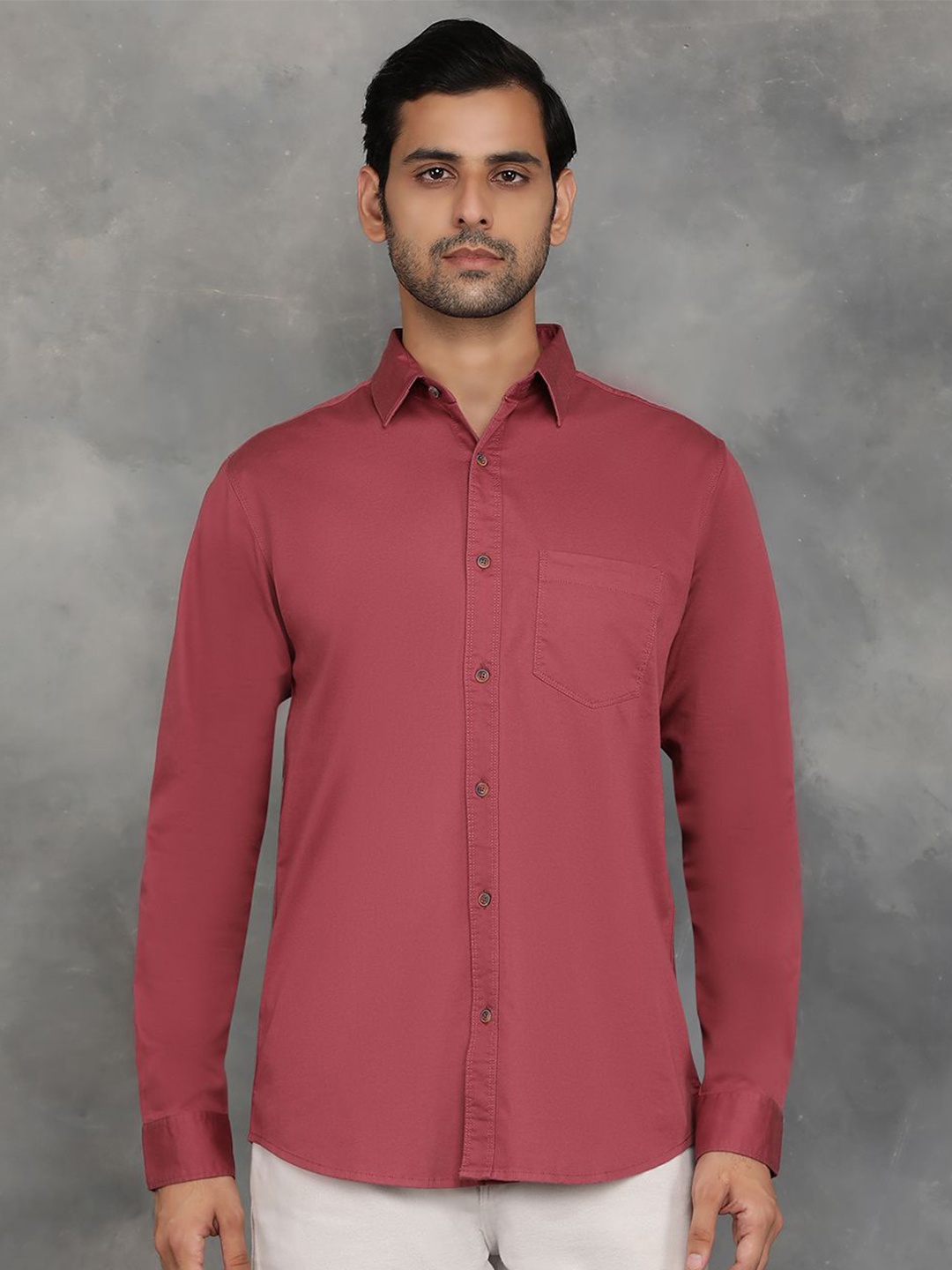 

JADE BLUE Men Spread Collar Solid Cotton Slim Fit Casual Shirt, Maroon