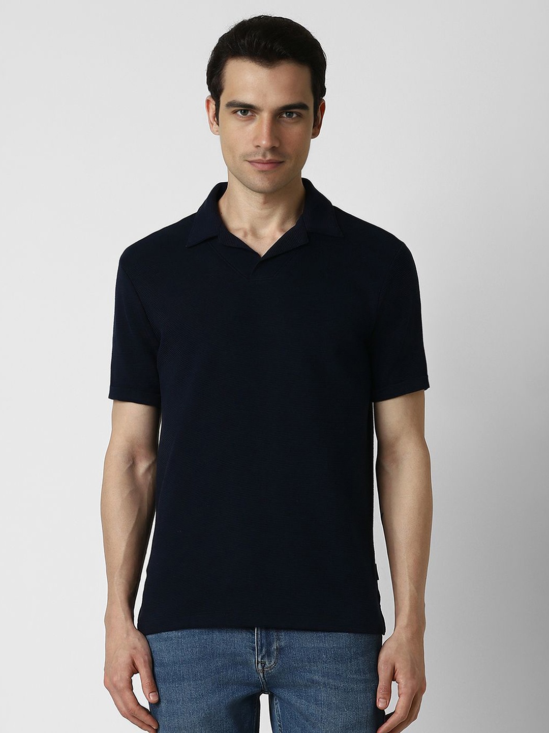 

VAN HEUSEN DENIM LABS Men Solid Polo Collar Cotton T-shirt, Navy blue