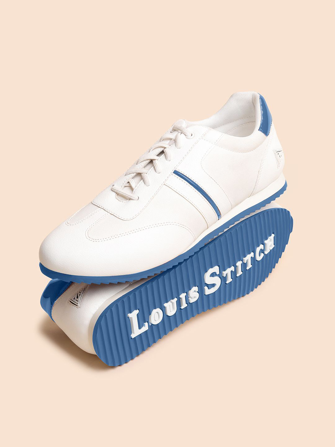 

LOUIS STITCH Men Leatherette Casual Cushioned Sneakers, White