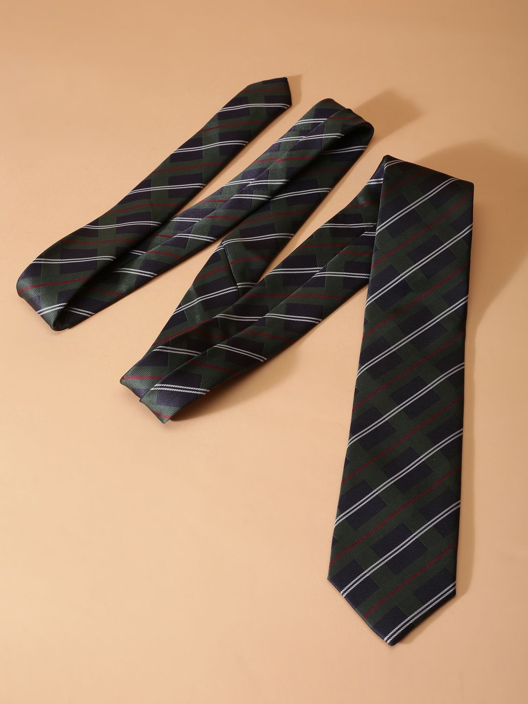 

Allen Solly Men Striped Broad Tie, Green