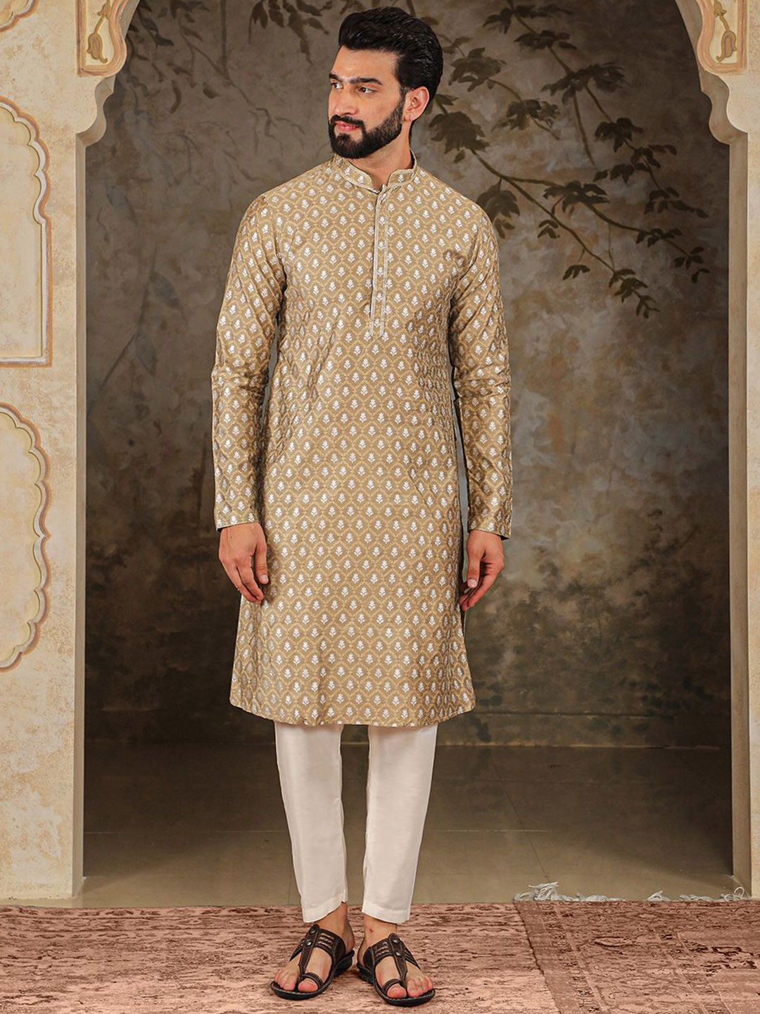 

HOUSE OF DEYANN Woven Design Mandarin Collar Straight Regular Kurta with Pyjamas, Gold