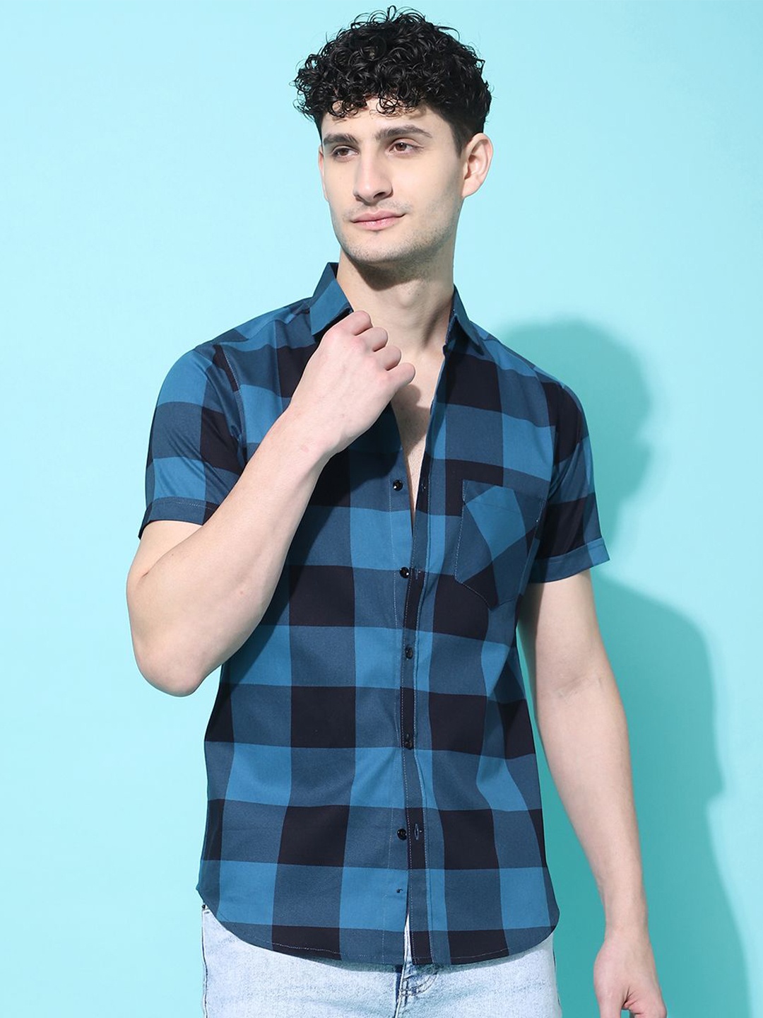 

Voroxy Men New Spread Collar Tartan Checked Cotton Casual Shirt, Blue