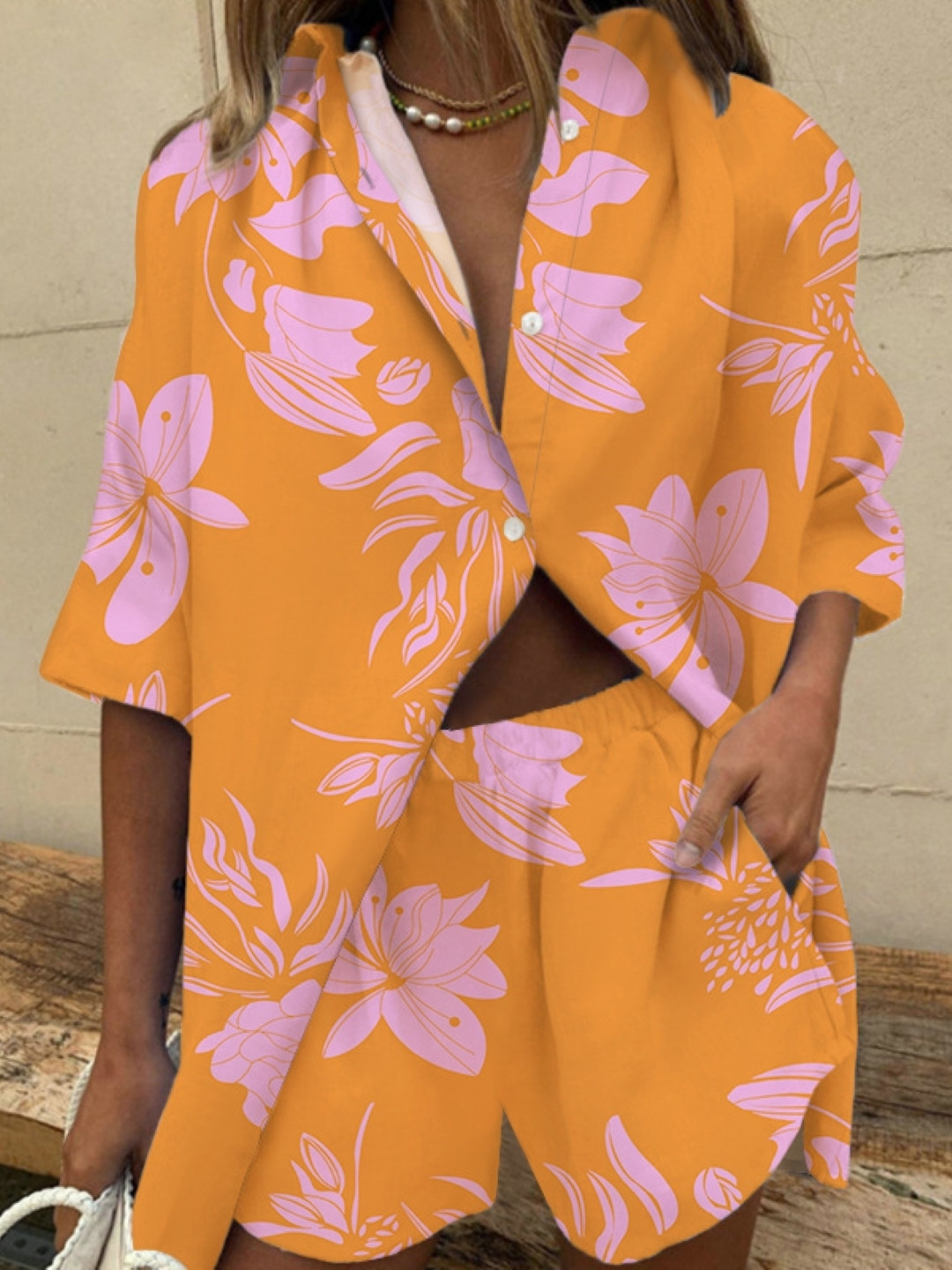 

KPOP Floral Printed Shirt & Shorts, Orange