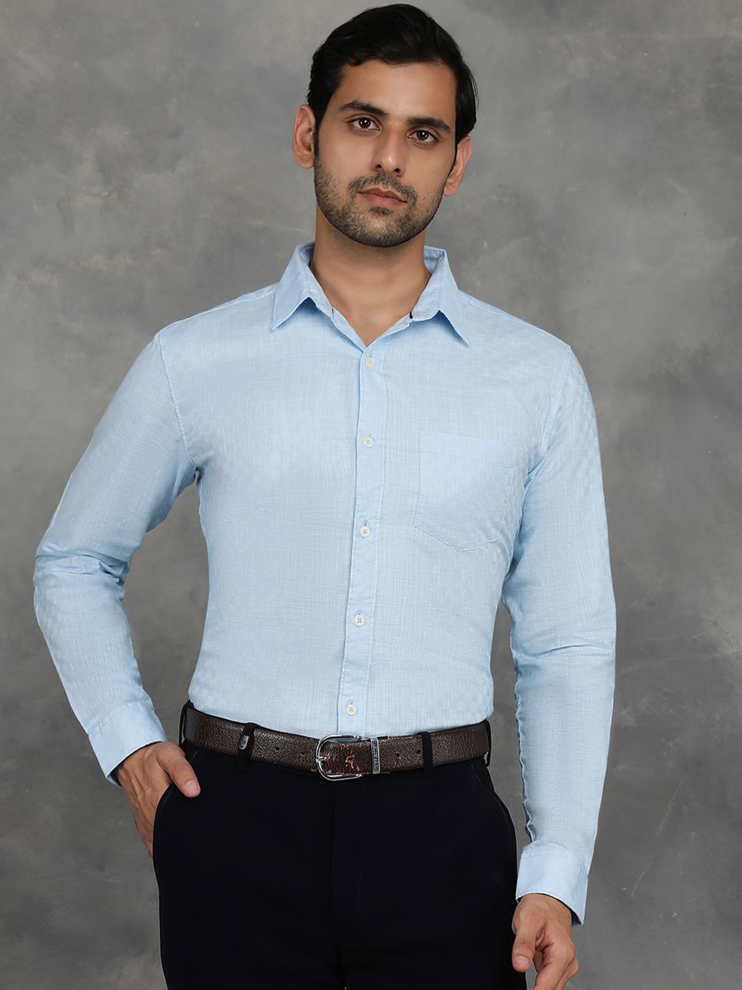

JADE BLUE Men Spread Collar Micro Checked Cotton Slim Fit Casual Shirt