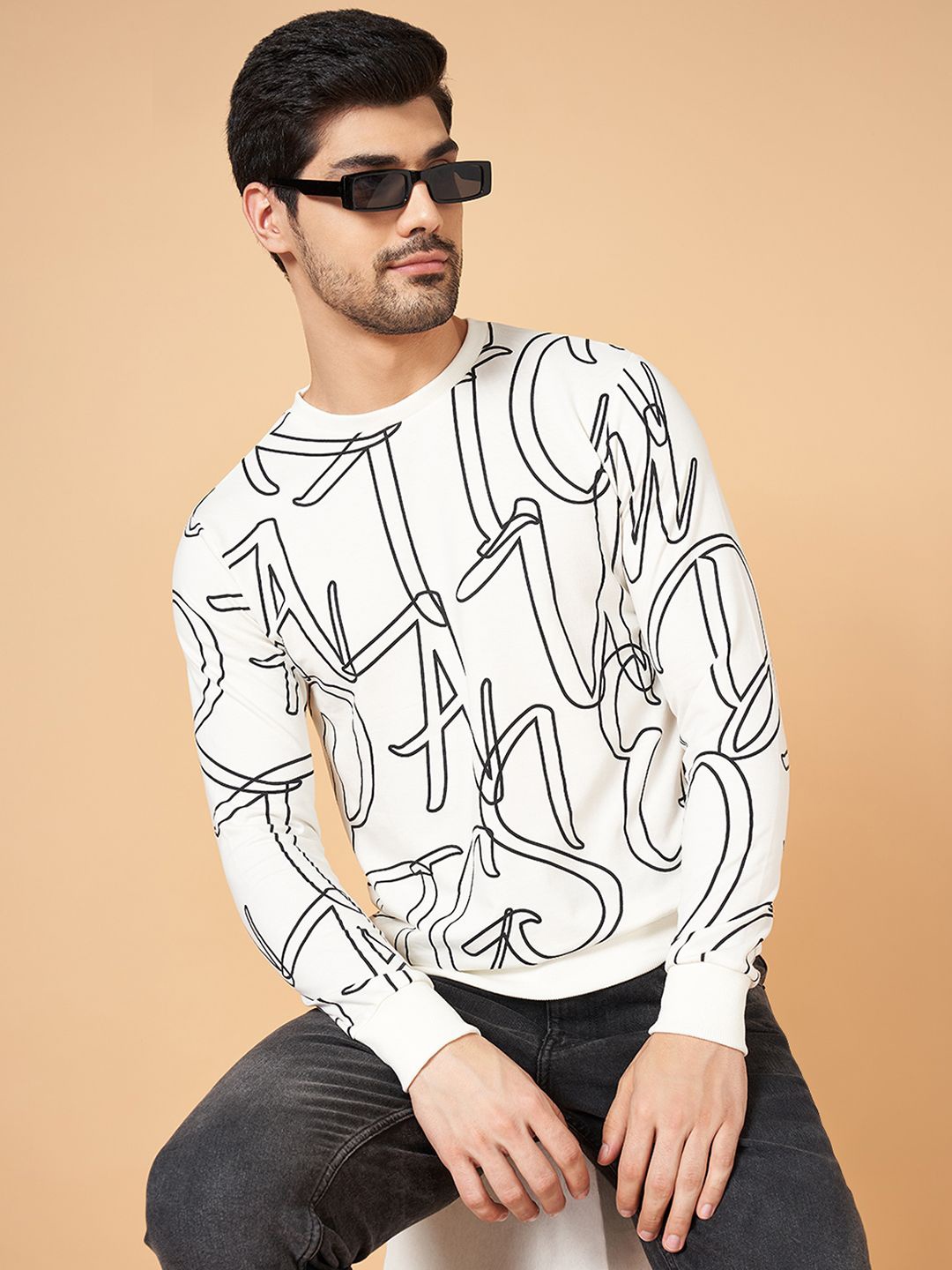 

People Men Abstract Printed Round Neck Cotton Pullover Sweatshirt, Off white