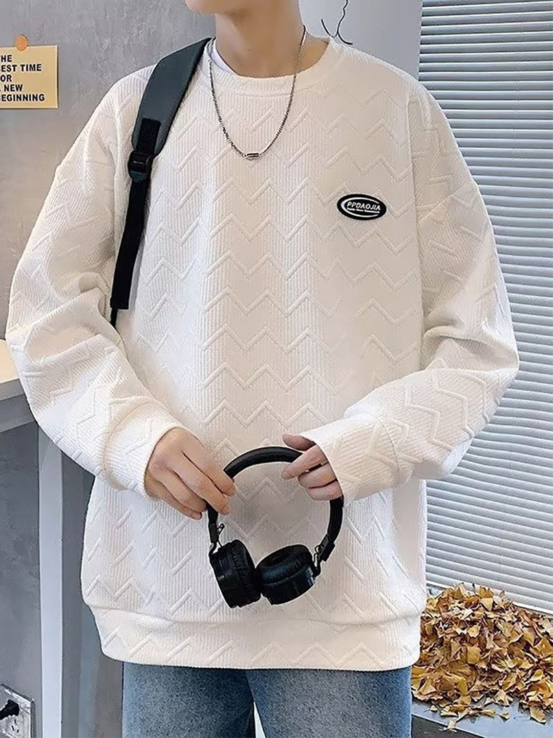 

StyleCast x Revolte Men Solid Round Neck Pullover Sweatshirt, White
