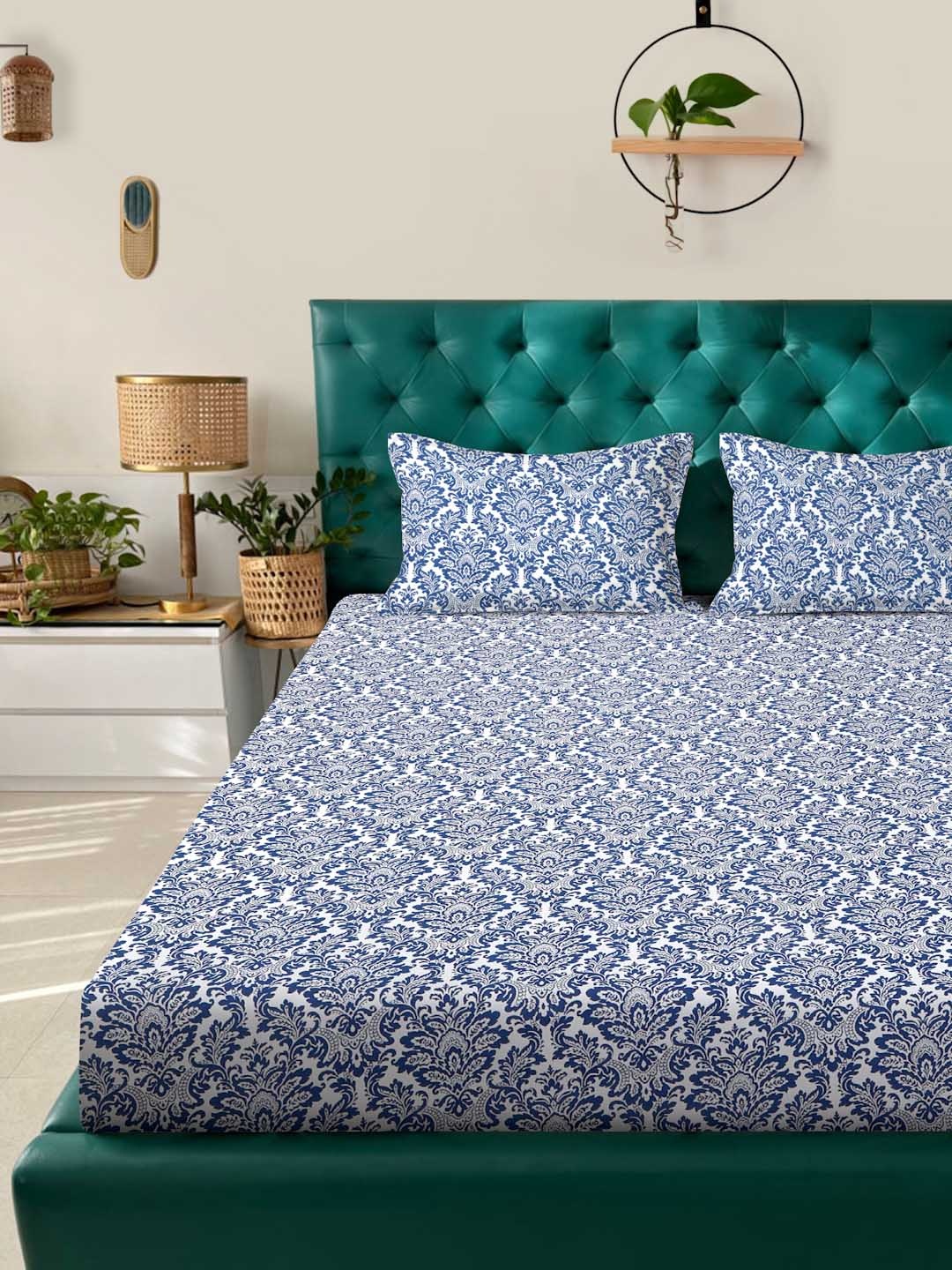 

ROSARA HOME Navy Blue & White Floral Pure Cotton 200 TC King Bedsheet with 2 Pillow Covers