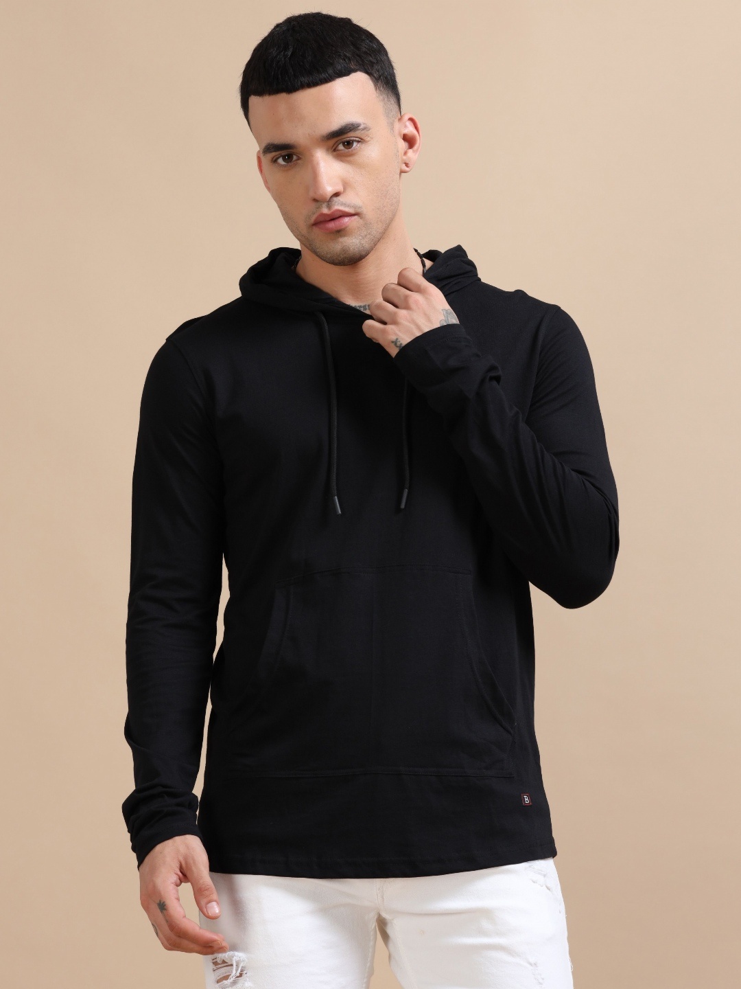 

Bushirt Men Solid Hooded Pure Cotton Sweatshirt, Black