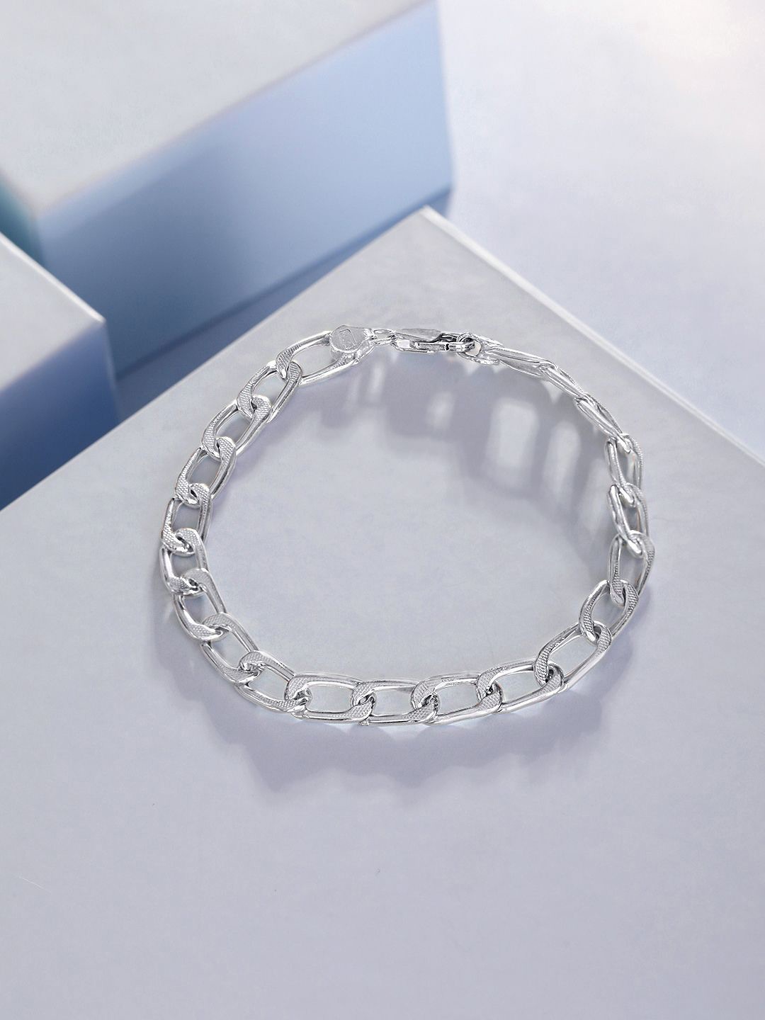 

Zavya Men 925 Sterling Silver Silver-Plated Link Bracelet