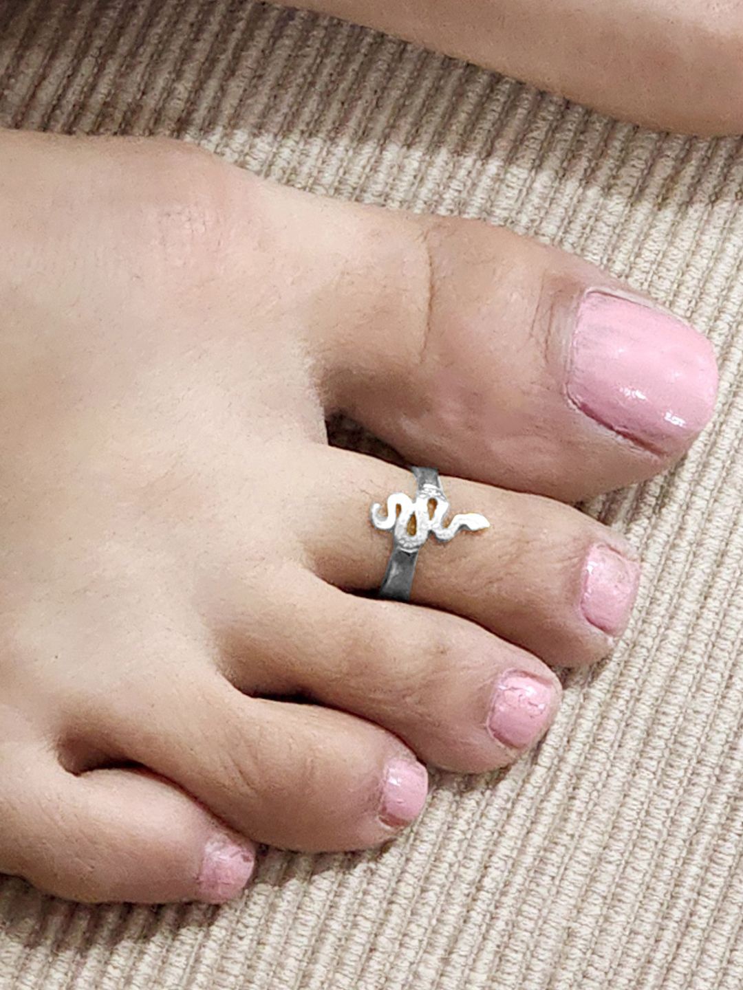 

Sangria 925 Sterling Silver Snake Design Toe Rings