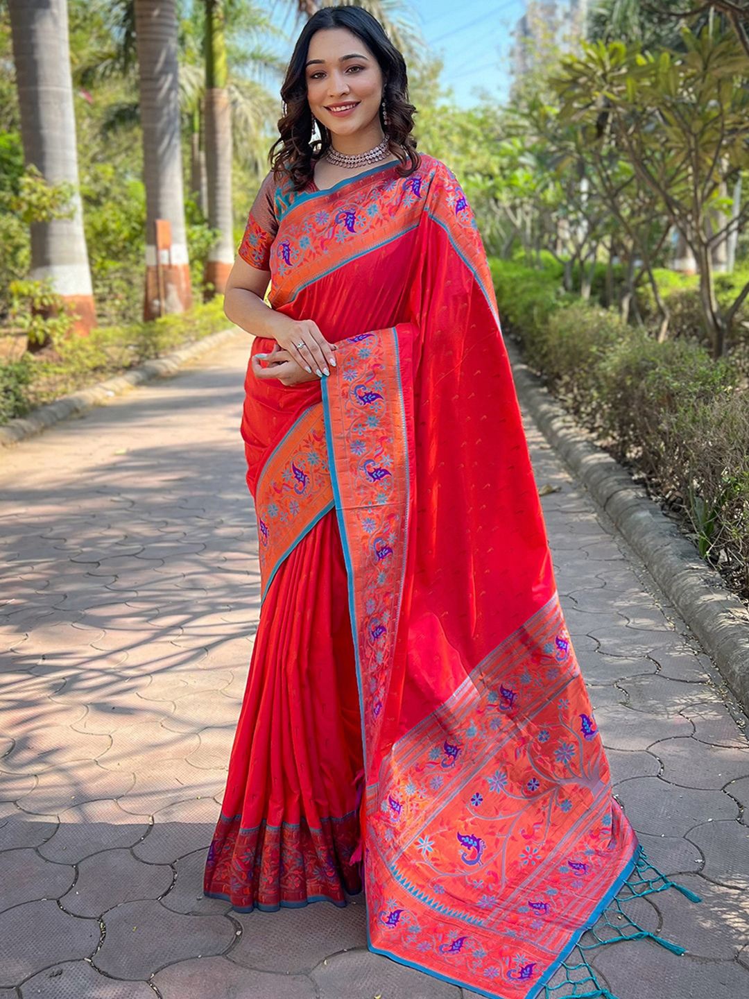 

Mitera Woven Design Zari Silk Paithani Saree, Red