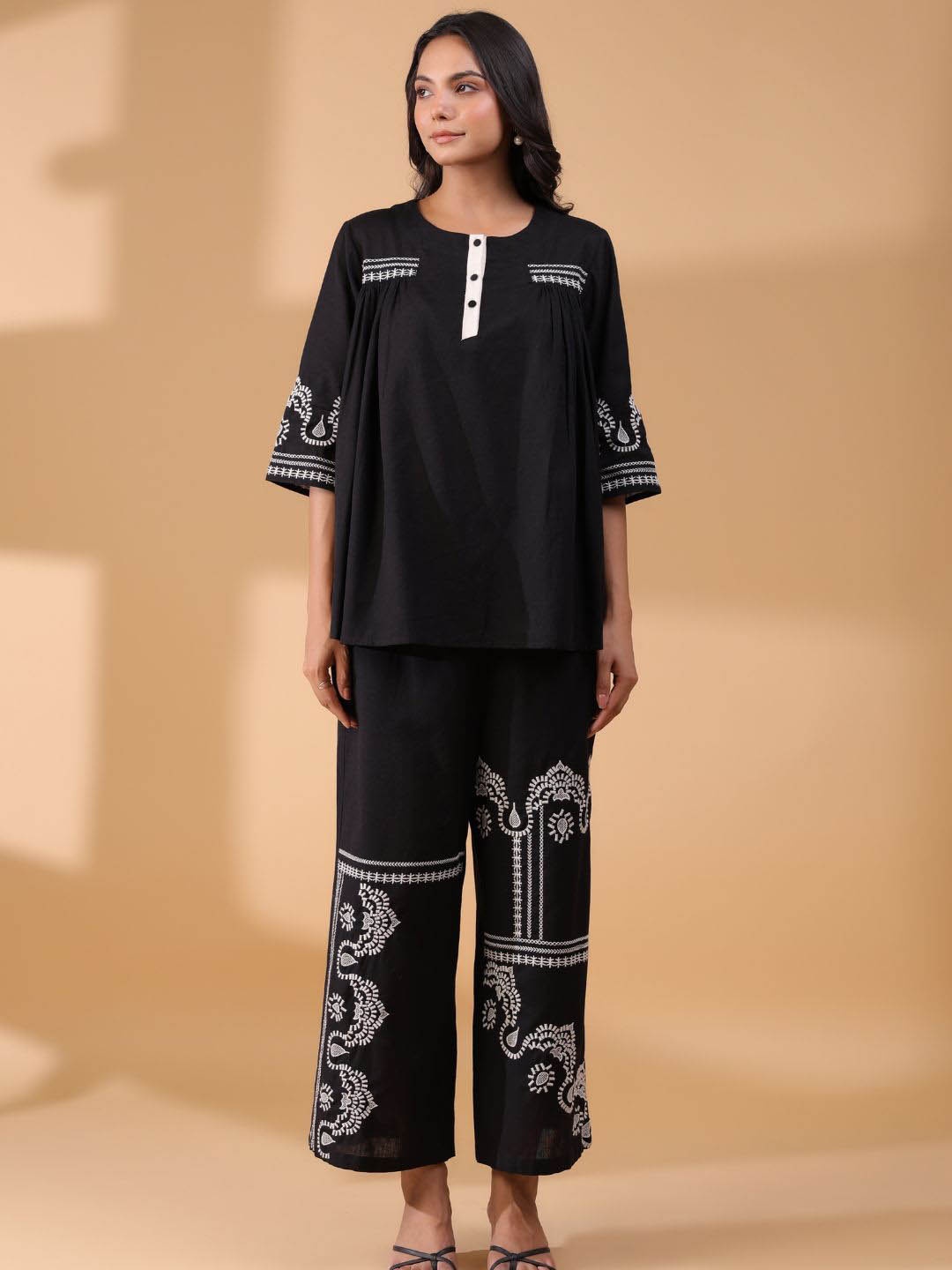 

Zolo Label Floral Embroidered Gathers Top With Trousers, Black