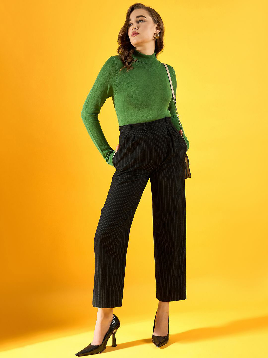 

98 Degree North Women Pullover, Green