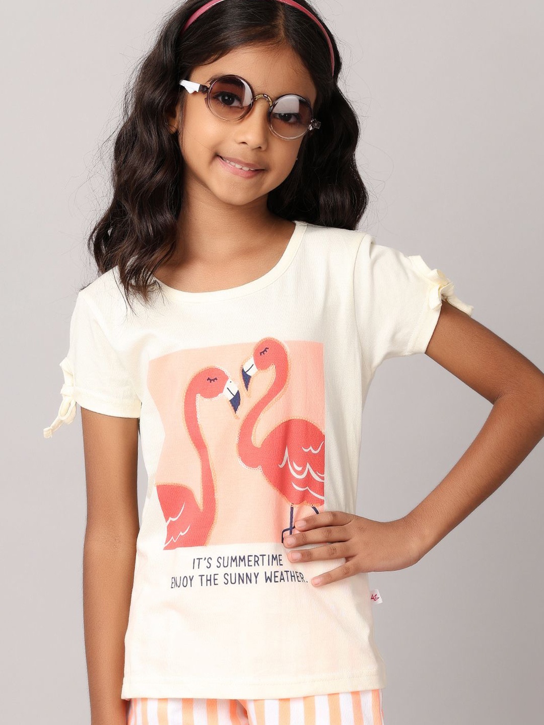 

V-Mart Girls Printed Round Neck Pure Cotton T-shirt with Shorts, Yellow